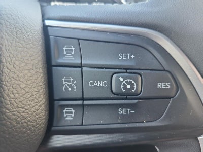 2026 Jeep Grand Cherokee Laredo