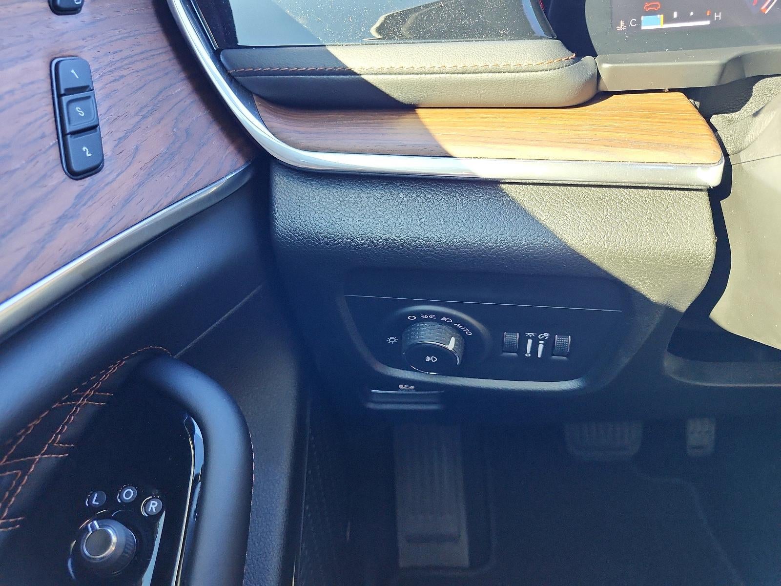 2024 Jeep Grand Cherokee Summit