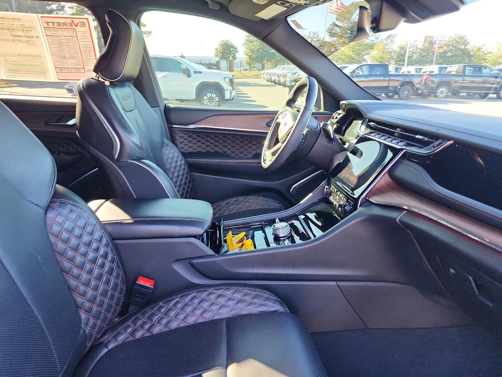 2024 Jeep Grand Cherokee Summit