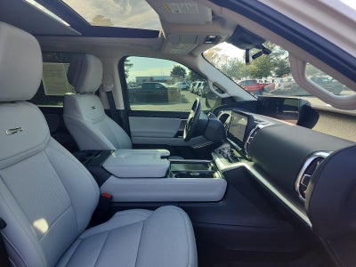 2027 Ford Expedition Platinum