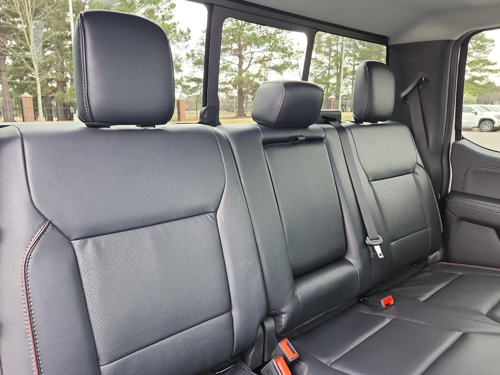 2024 Ford Super Duty F-350 DRW LARIAT