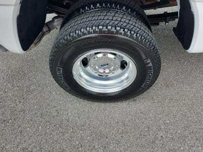 2024 Ford Super Duty F-350 DRW LARIAT