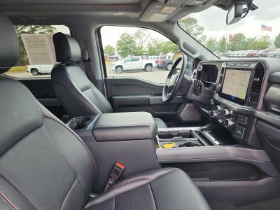 2024 Ford Super Duty F-350 DRW LARIAT