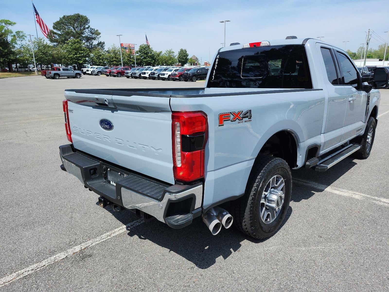 2024 Ford Super Duty F-350 SRW LARIAT