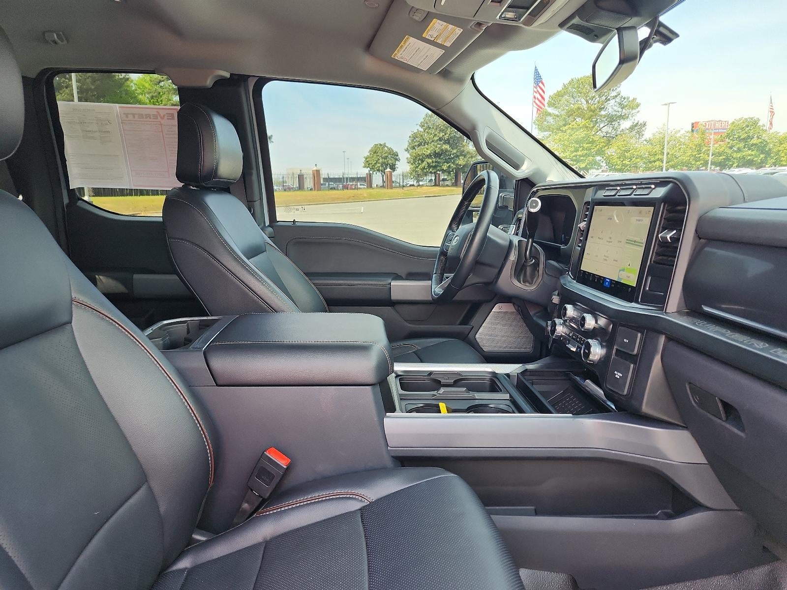 2024 Ford Super Duty F-350 SRW LARIAT