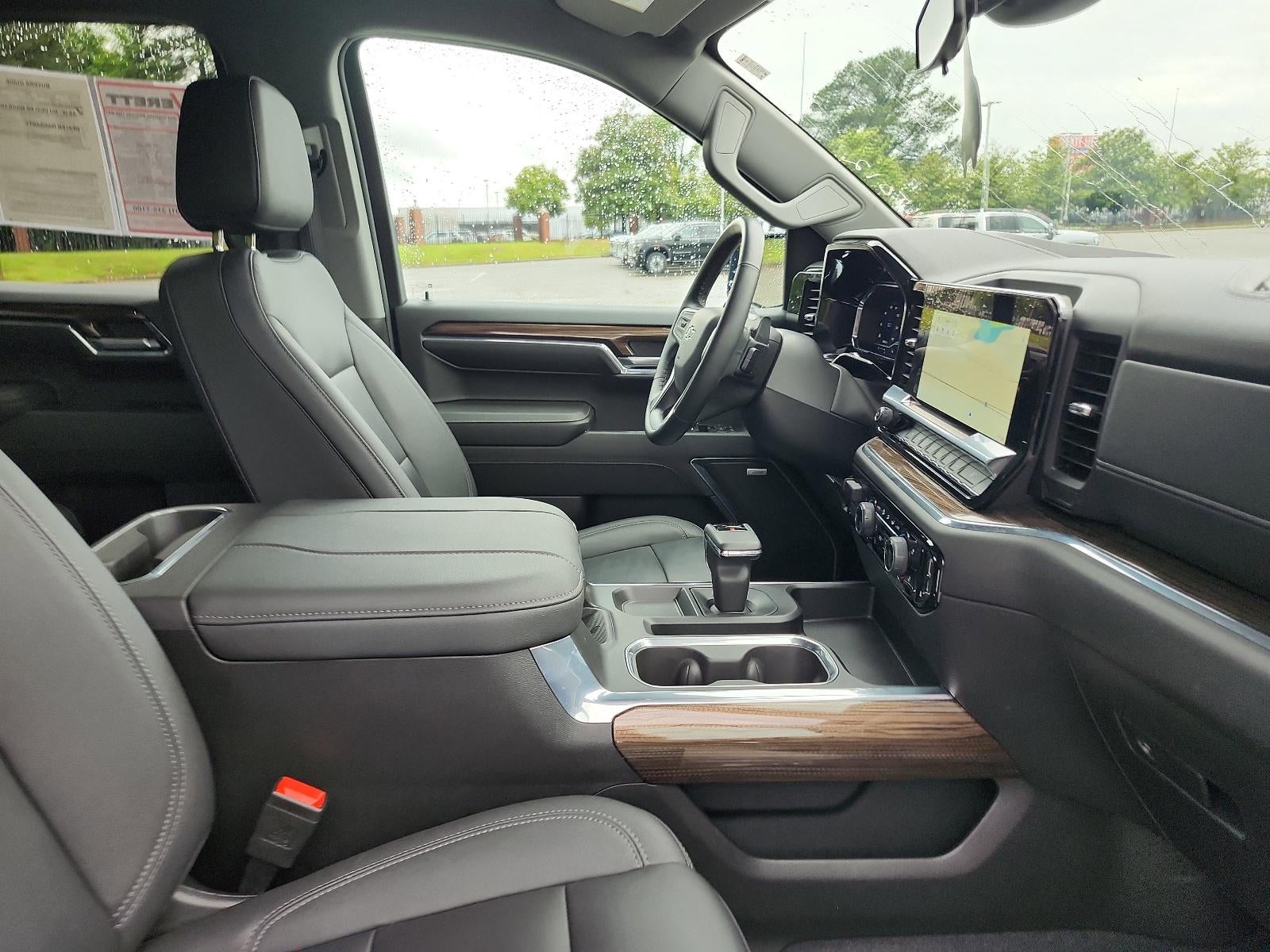 2024 Chevrolet Silverado 1500 RST