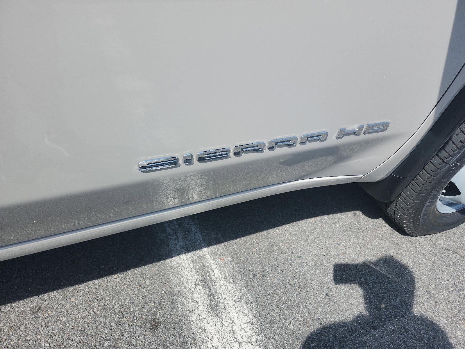 2026 GMC Sierra 3500 HD Chassis Cab 4WD Crew Cab 177" WB, 60" CA Pro