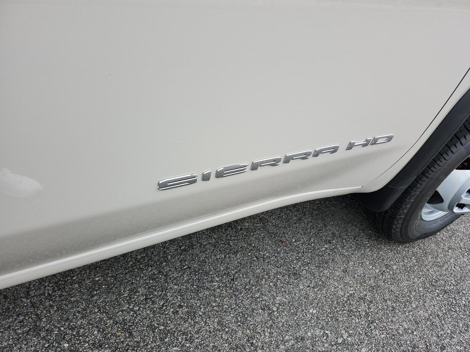 2026 GMC Sierra 3500 HD Chassis Cab 4WD Crew Cab 177" WB, 60" CA Pro