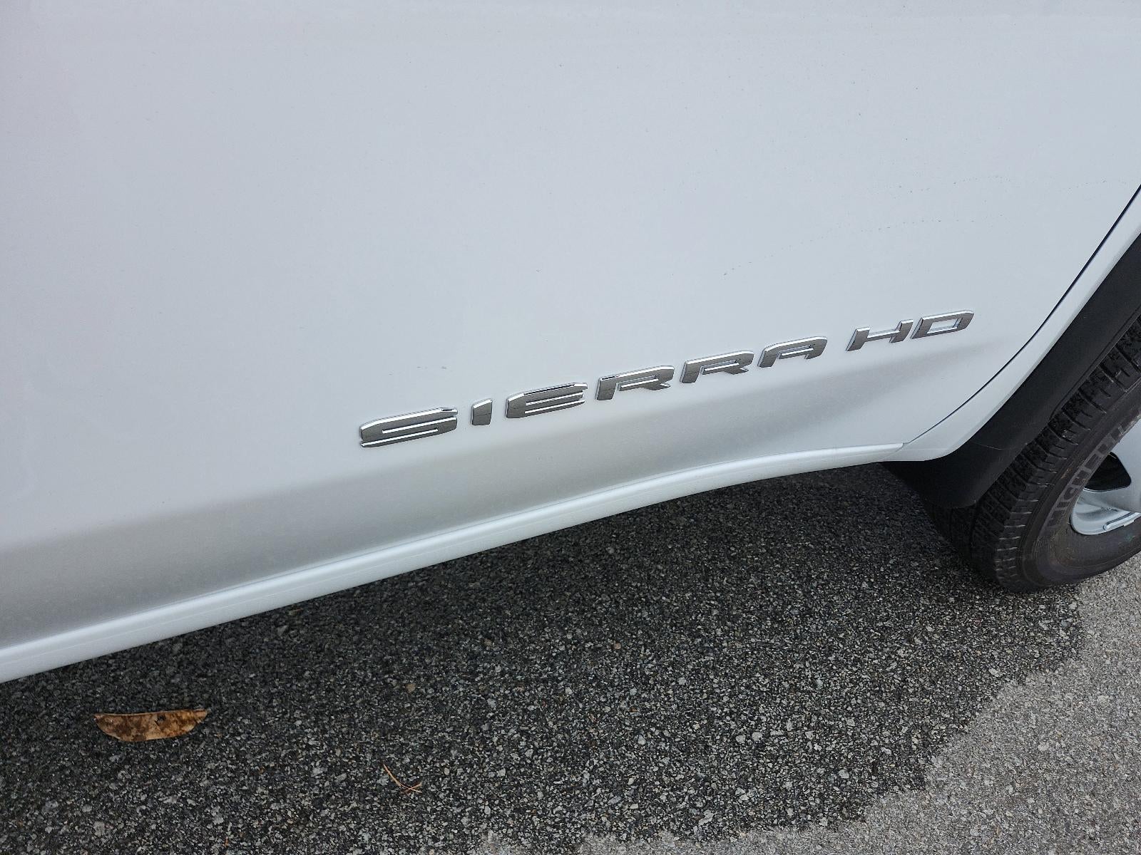 2026 GMC Sierra 3500 HD Chassis Cab 4WD Crew Cab 177" WB, 60" CA Pro