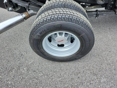 2026 GMC Sierra 3500 HD Chassis Cab 4WD Crew Cab 177" WB, 60" CA Pro