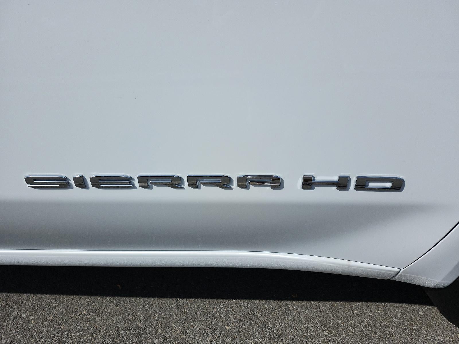 2026 GMC Sierra 3500 HD Chassis Cab 4WD Crew Cab 177" WB, 60" CA Pro