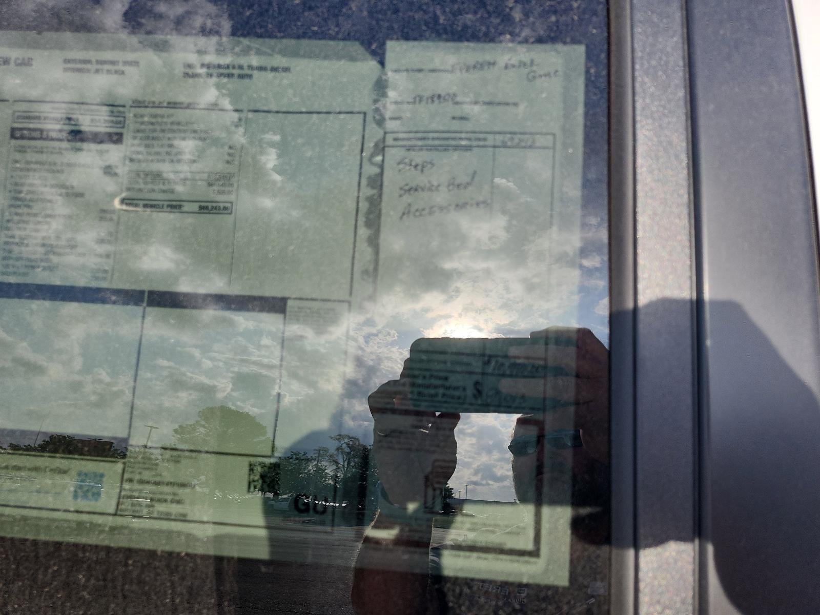 2026 GMC Sierra 3500 HD Chassis Cab 4WD Crew Cab 177" WB, 60" CA Pro