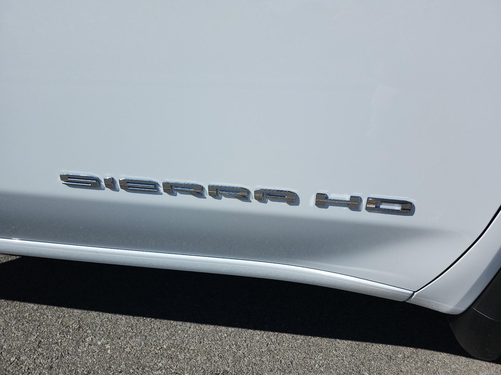 2026 GMC Sierra 3500 HD Chassis Cab 4WD Crew Cab 177" WB, 60" CA Pro