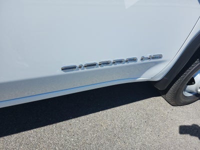 2026 GMC Sierra 3500 HD Chassis Cab 4WD Crew Cab 177" WB, 60" CA Pro