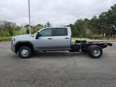 2026 GMC Sierra 3500 HD Chassis Cab 4WD Crew Cab 177" WB, 60" CA Pro