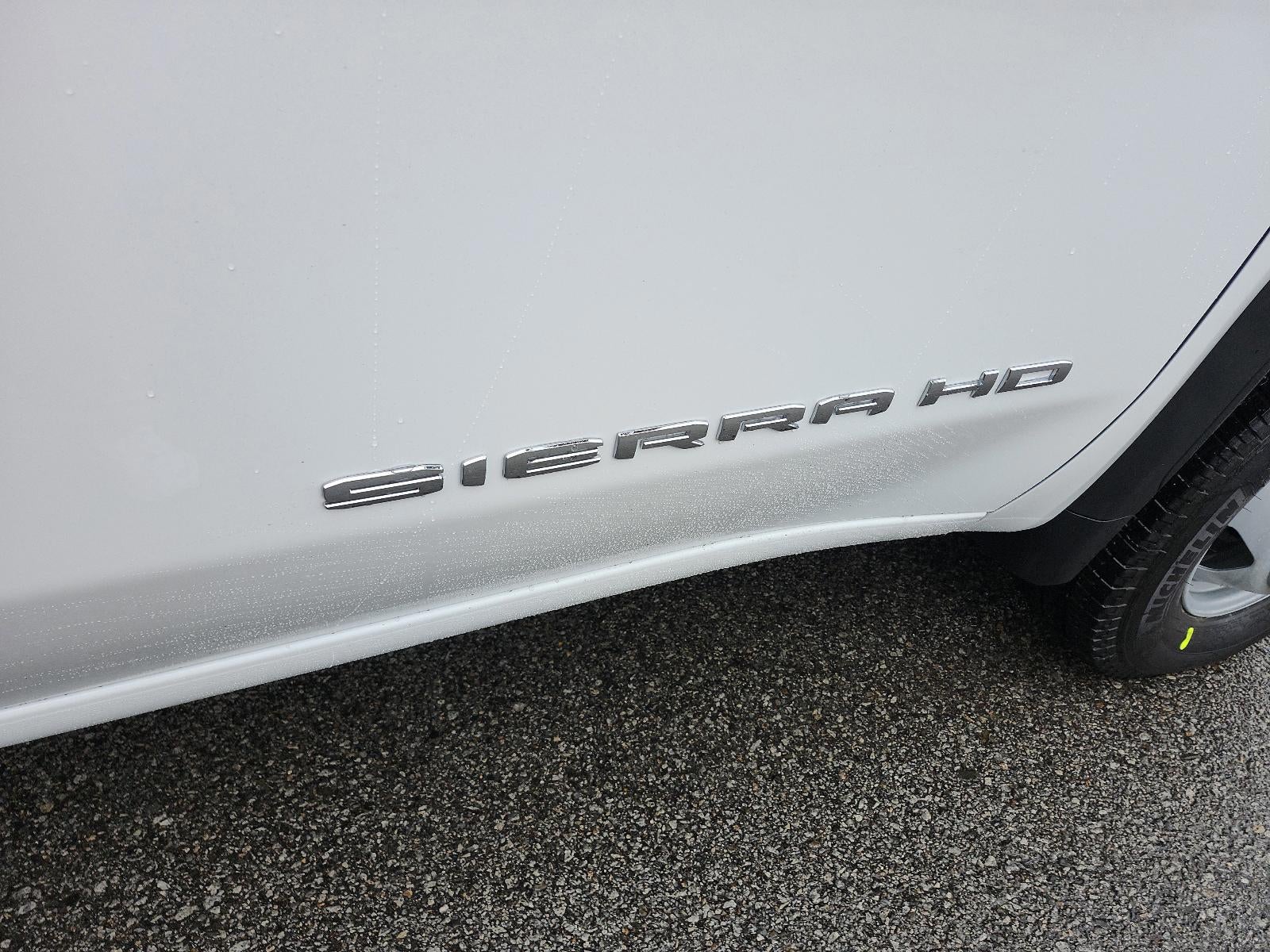 2026 GMC Sierra 3500 HD Chassis Cab 4WD Crew Cab 177" WB, 60" CA Pro