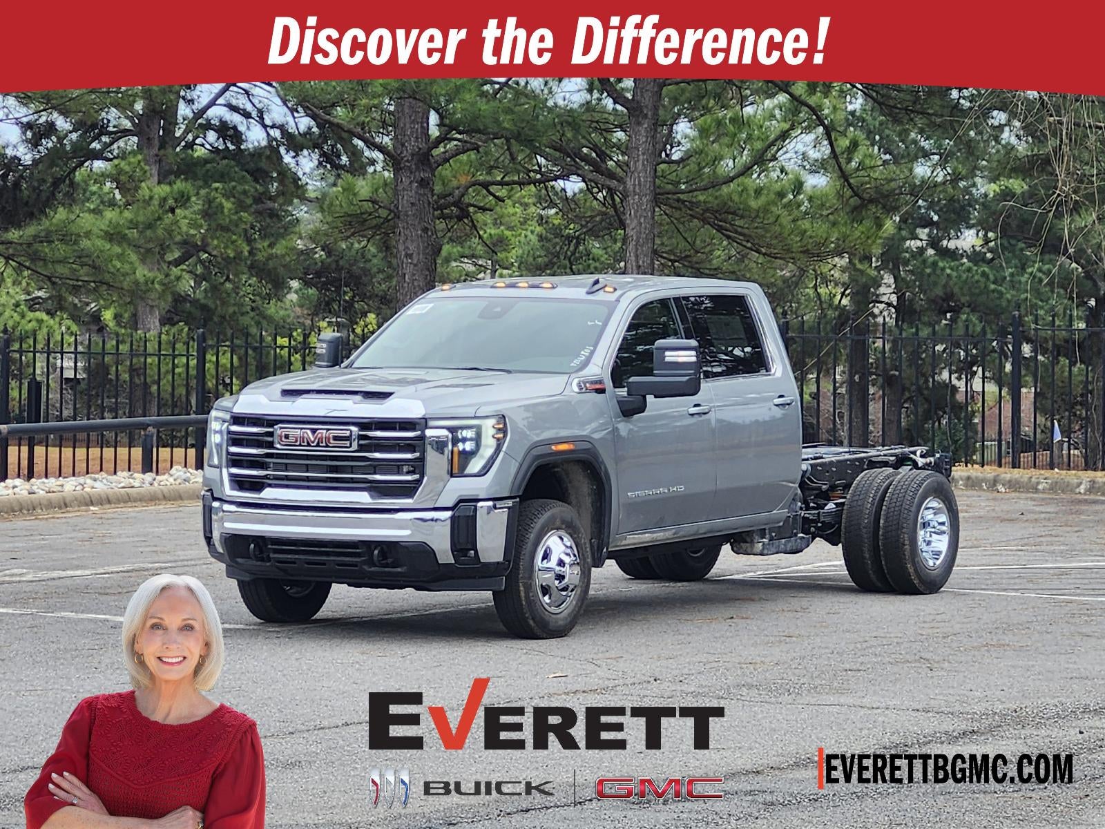 2026 GMC Sierra 3500 HD Chassis Cab 4WD Crew Cab 177" WB, 60" CA SLE