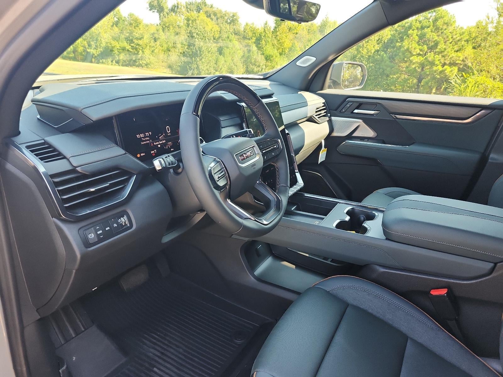 2027 GMC Acadia AWD AT4