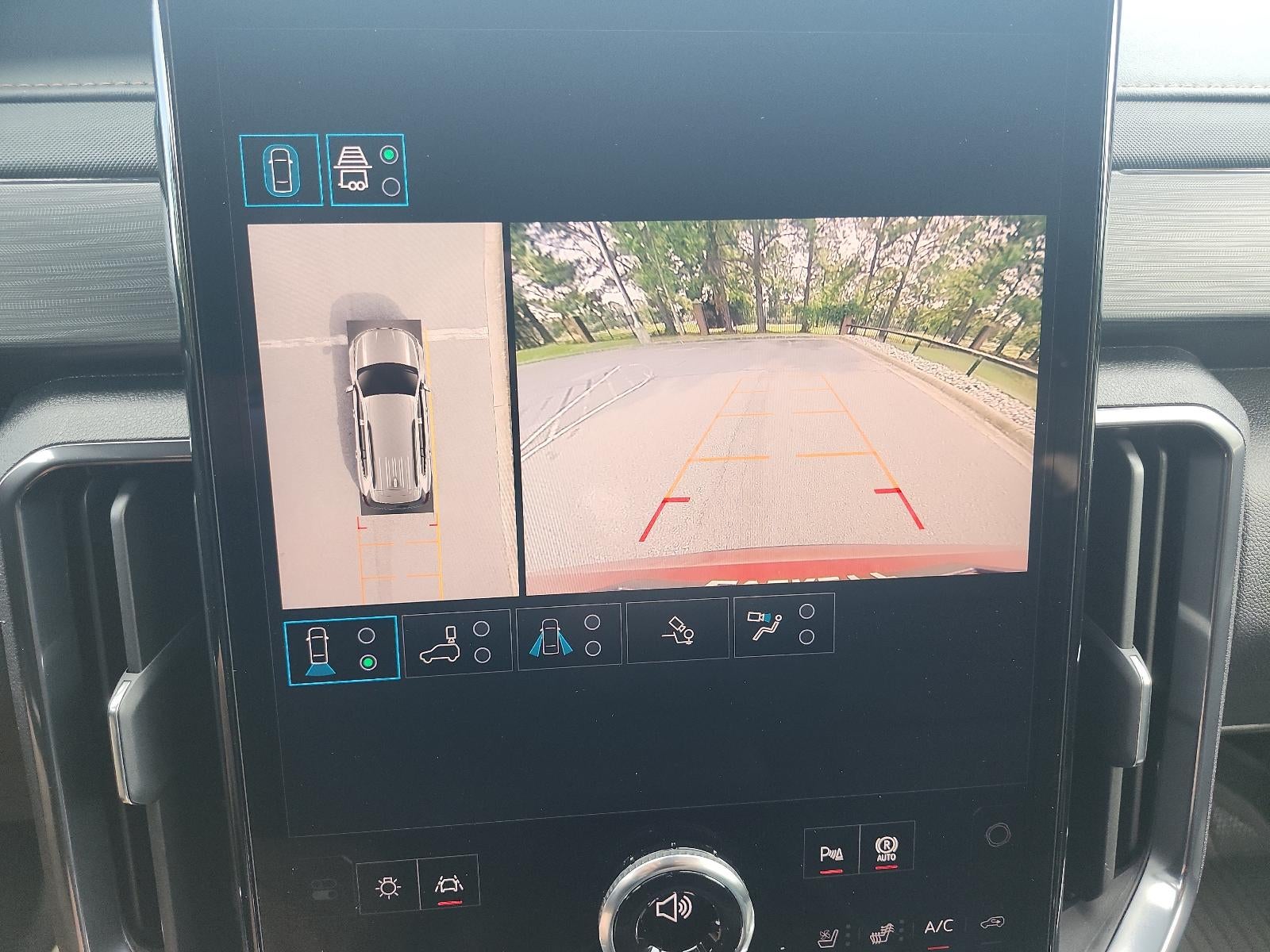 2027 GMC Acadia AWD AT4