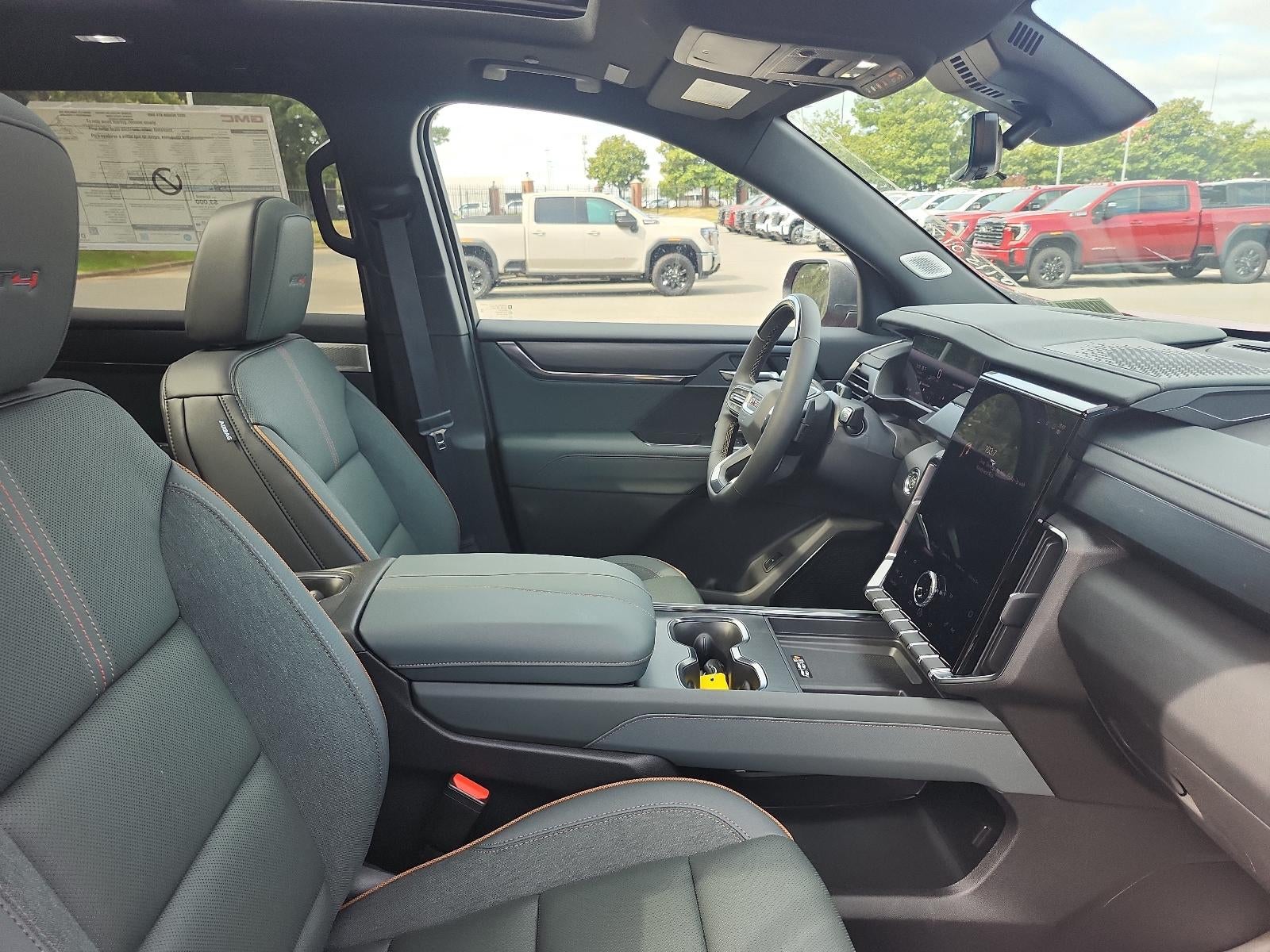 2027 GMC Acadia AWD AT4