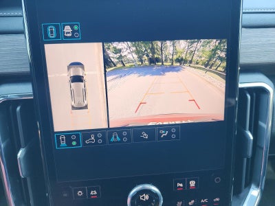 2027 GMC Acadia AWD Denali