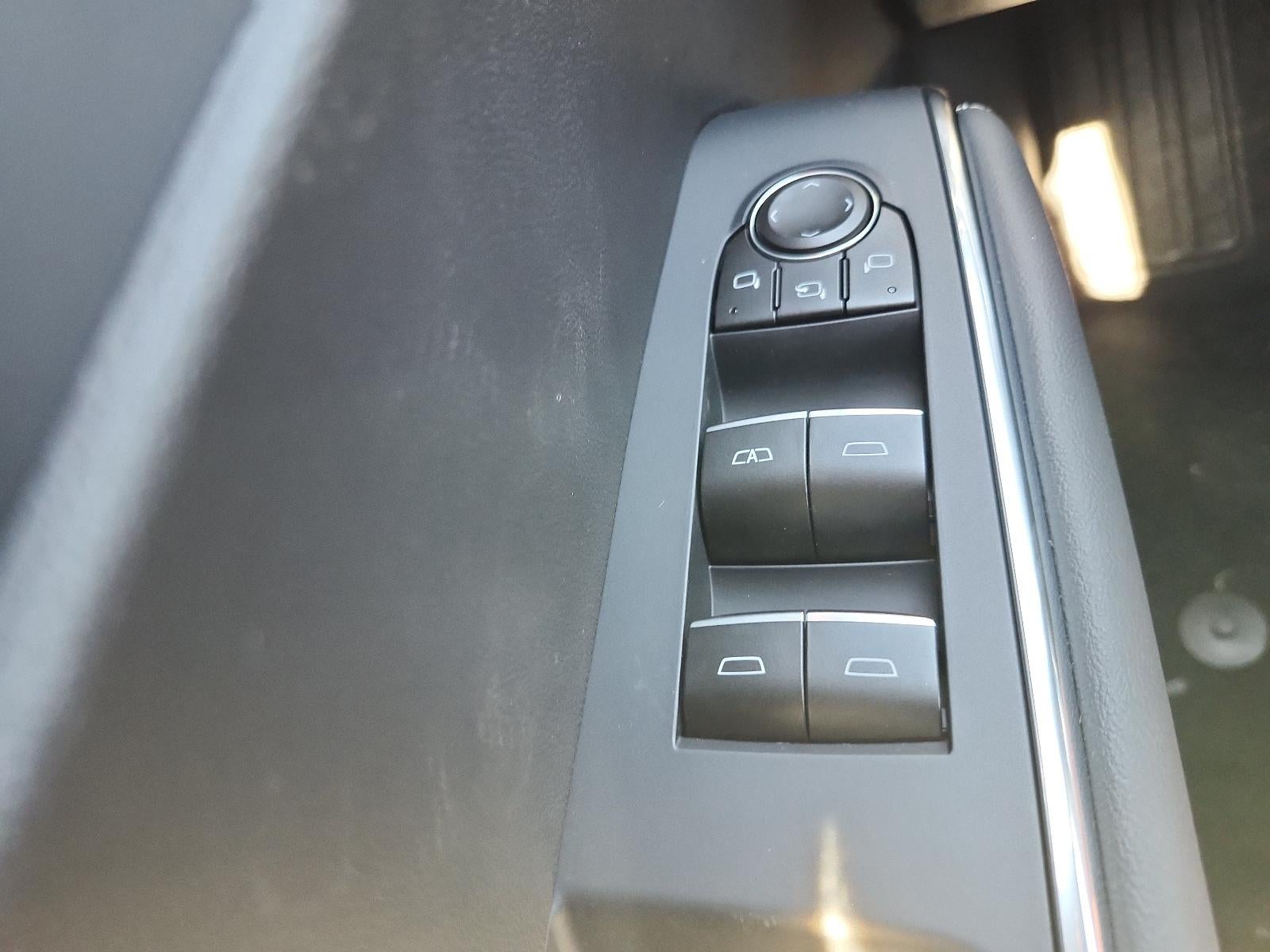 2027 GMC Acadia AWD Denali