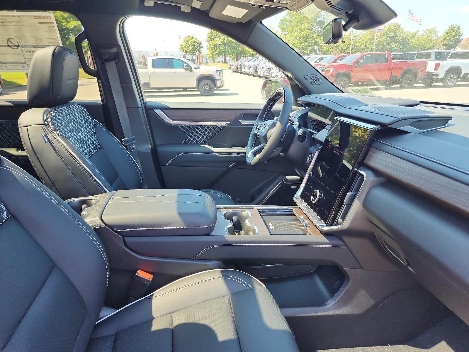2027 GMC Acadia AWD Denali