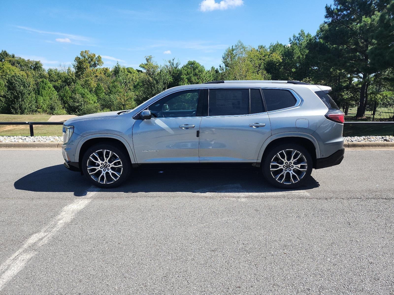 2027 GMC Acadia AWD Denali Ultimate
