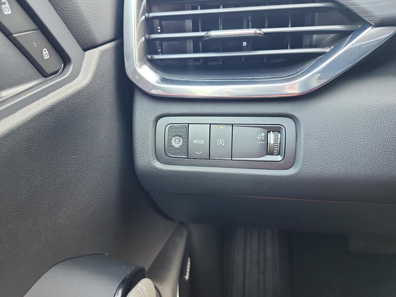 2027 GMC Acadia FWD Elevation