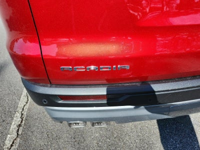 2026 GMC Acadia FWD Elevation