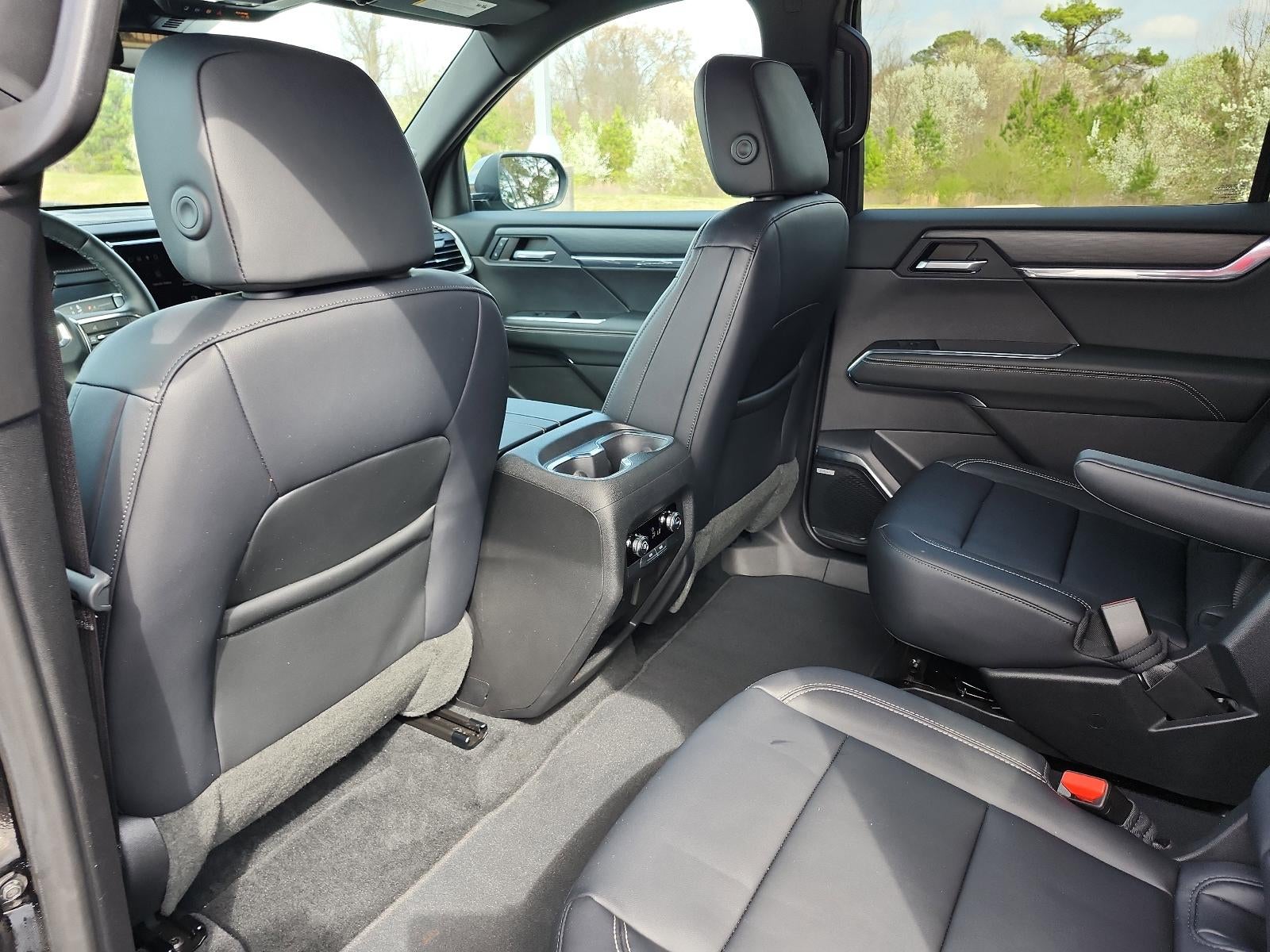 2024 GMC Acadia FWD Elevation