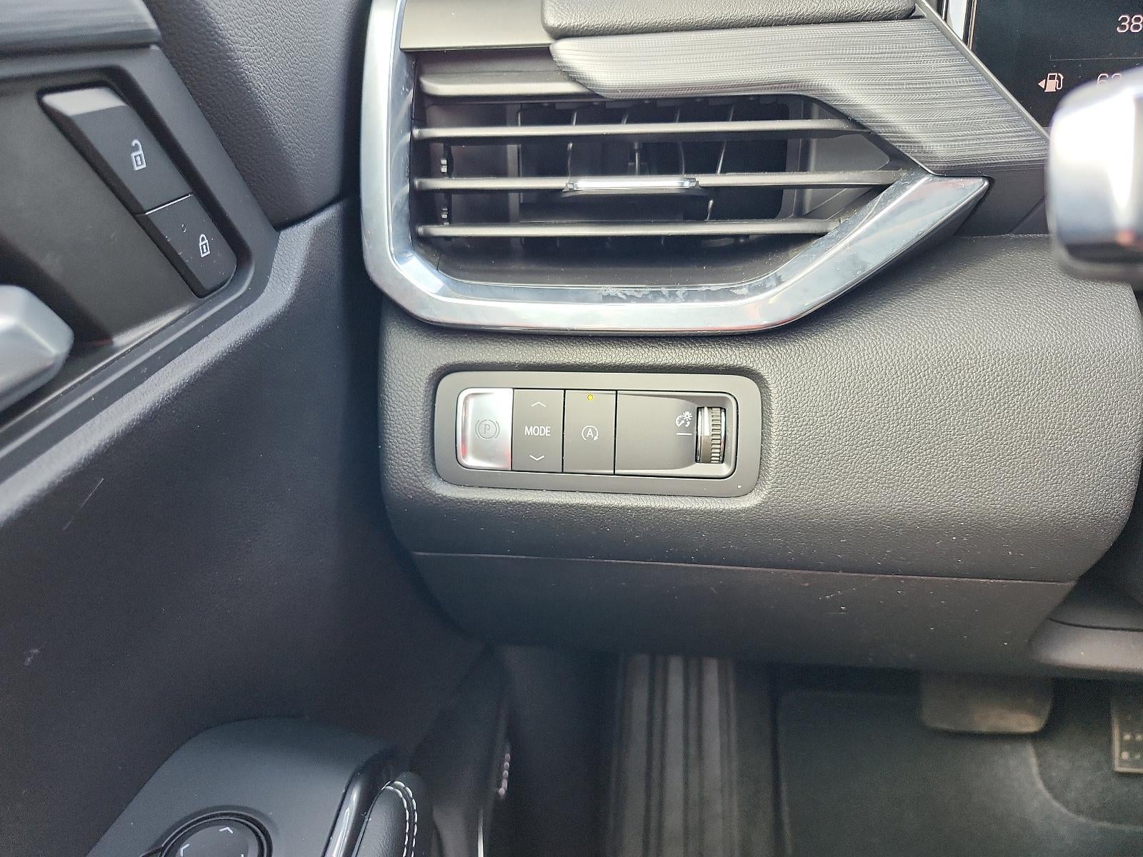 2024 GMC Acadia FWD Elevation