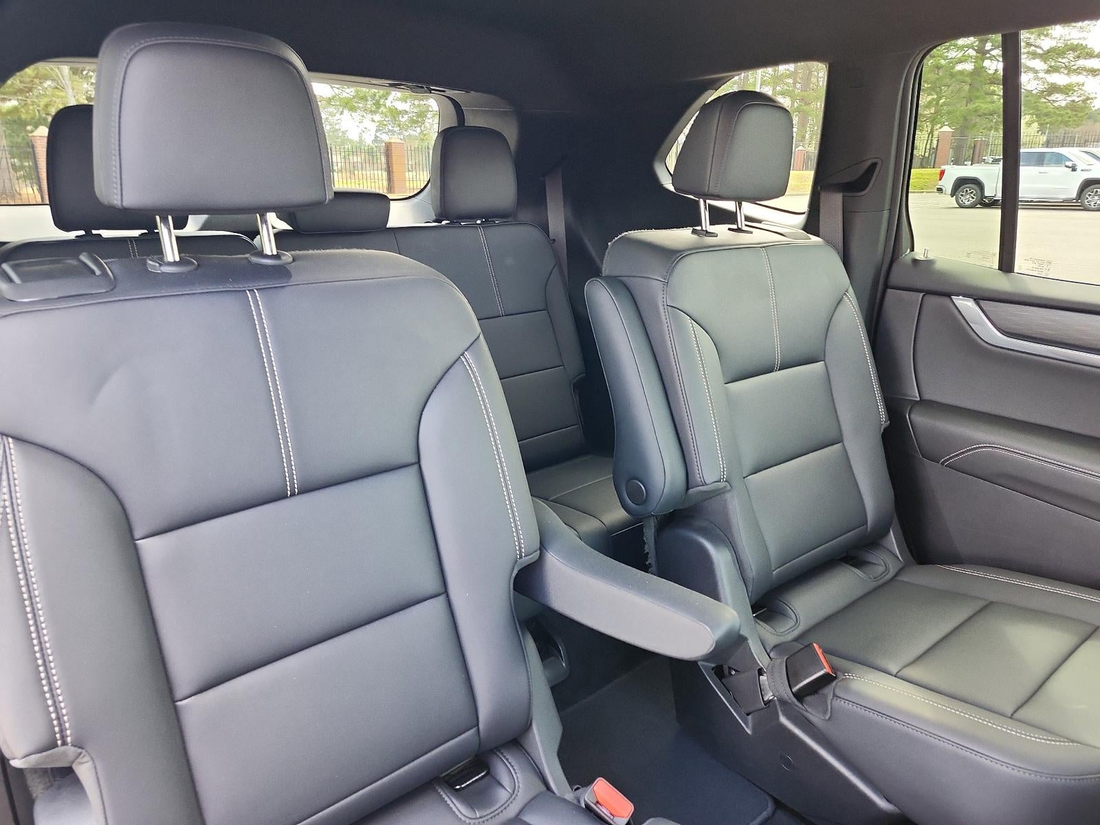 2024 GMC Acadia FWD Elevation