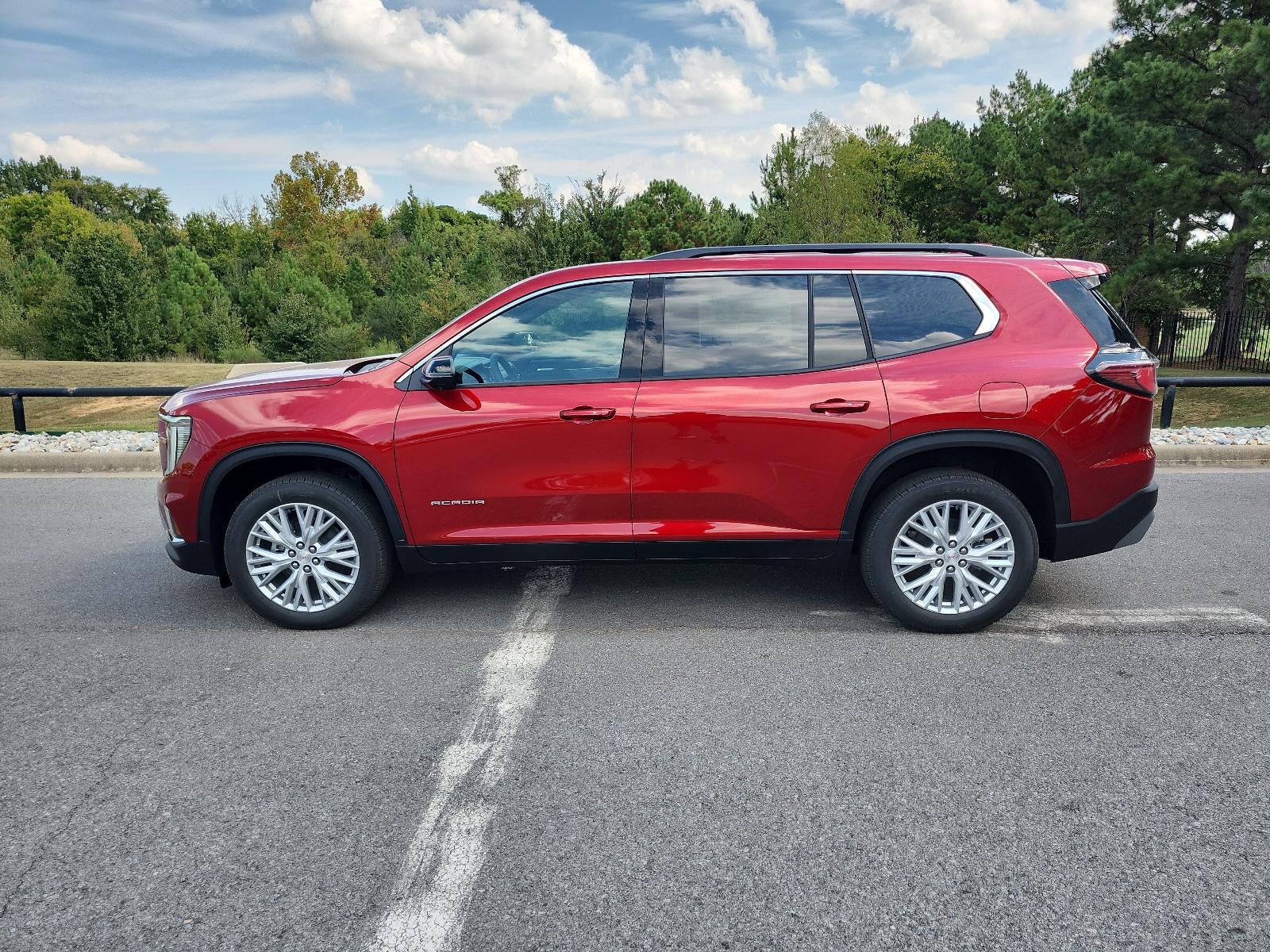 2027 GMC Acadia FWD Elevation
