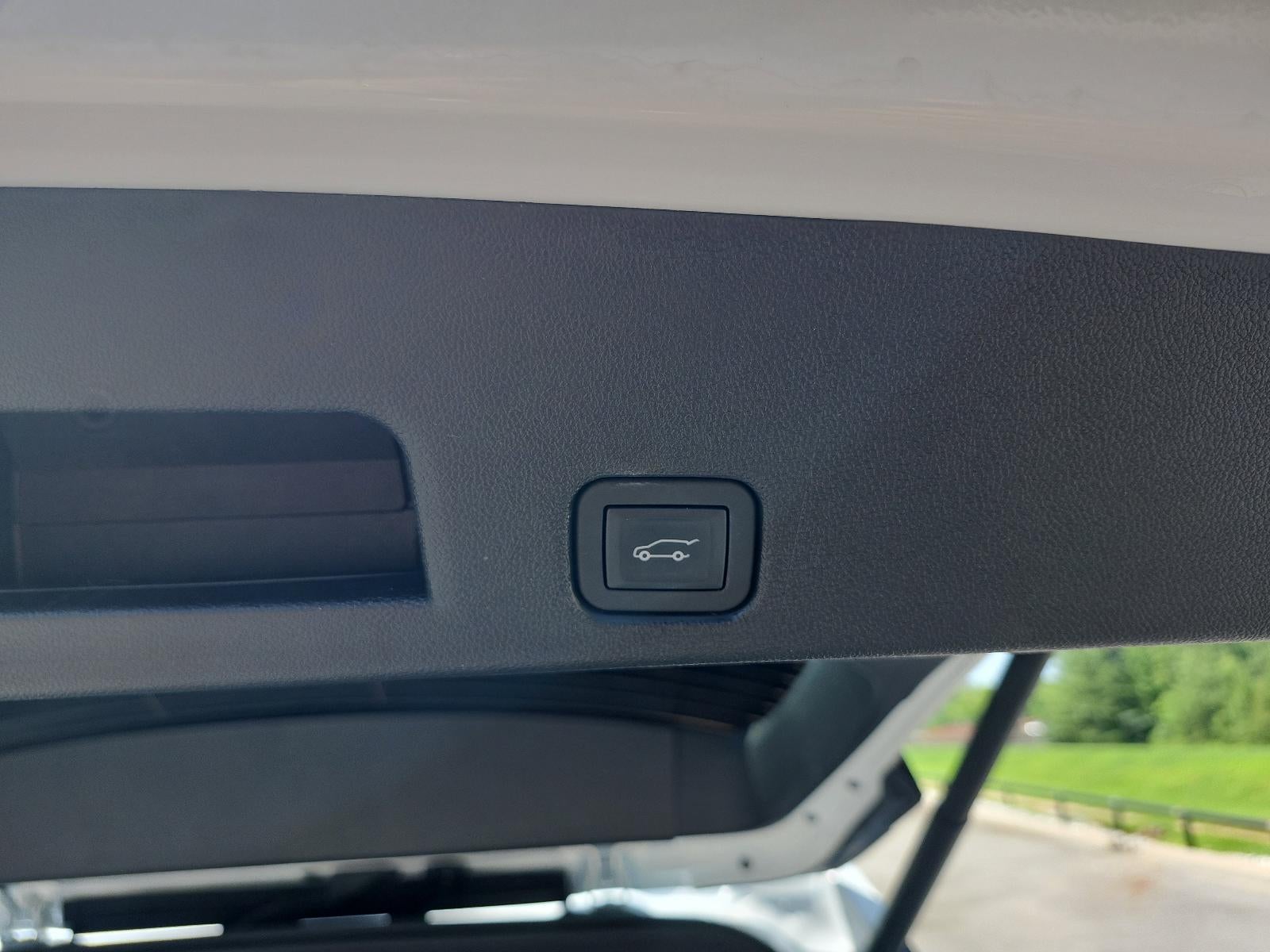 2024 GMC Acadia FWD Elevation