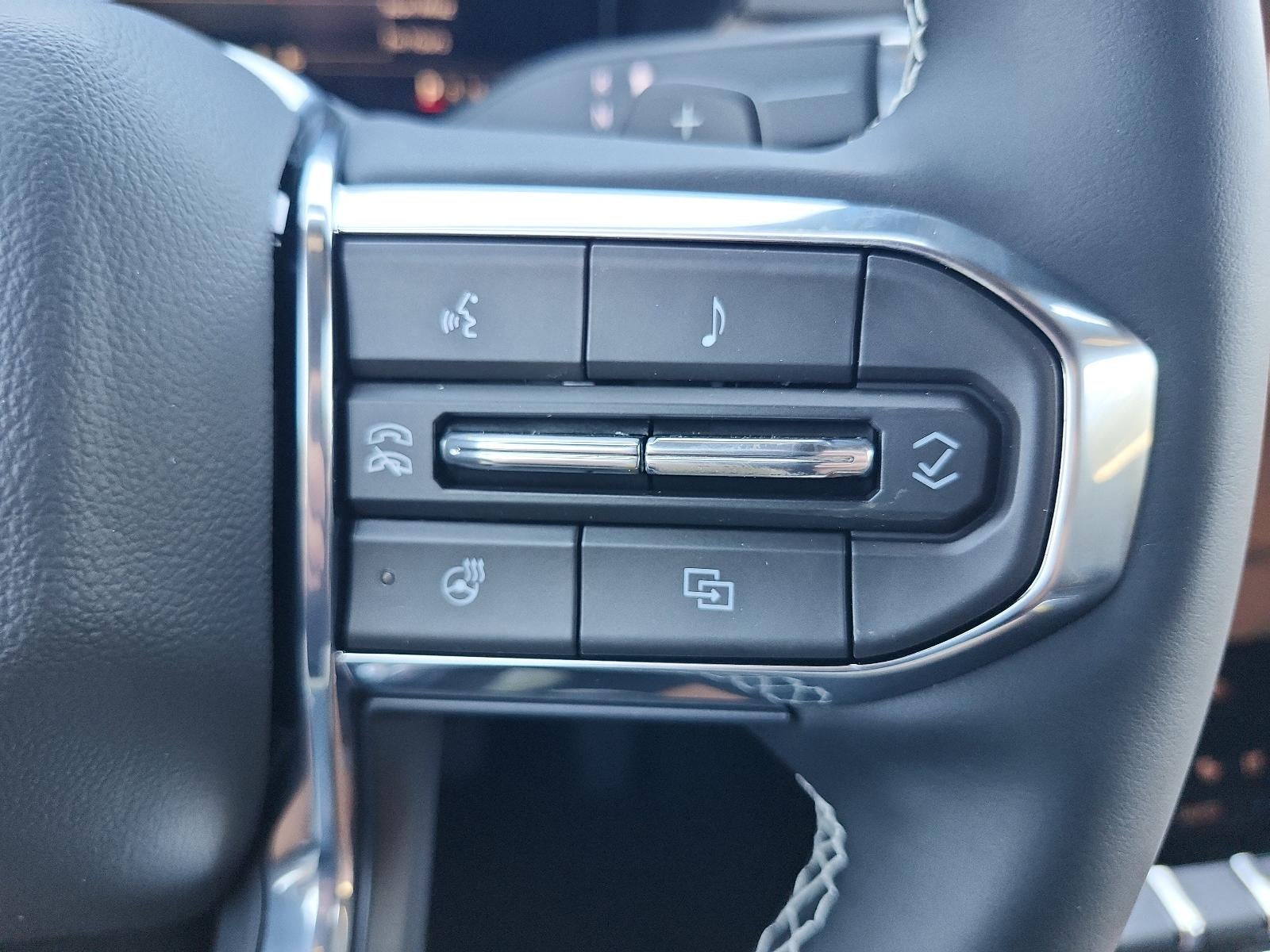 2026 GMC Acadia FWD Denali