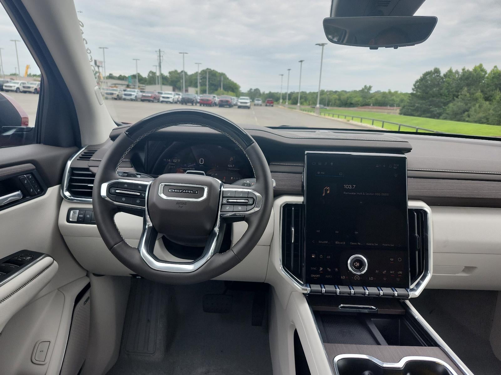 2026 GMC Acadia FWD Denali