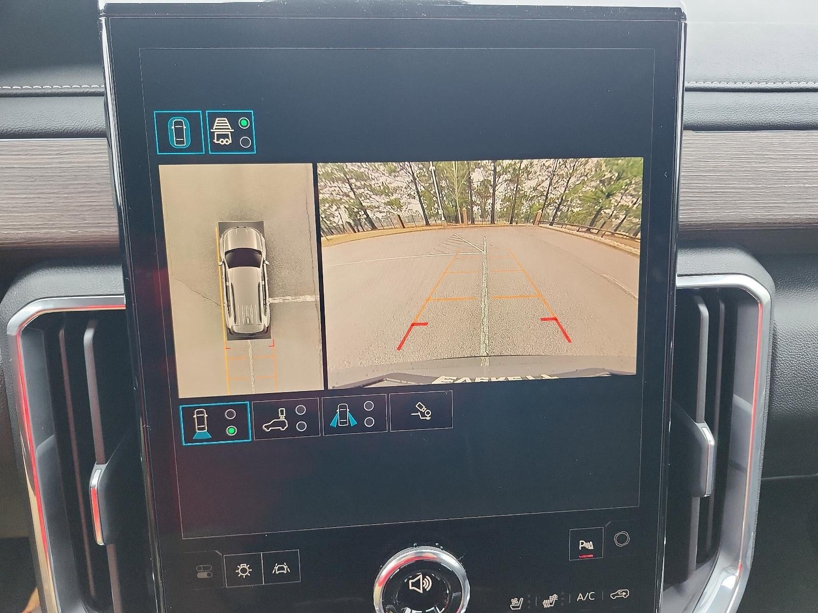 2026 GMC Acadia FWD Denali