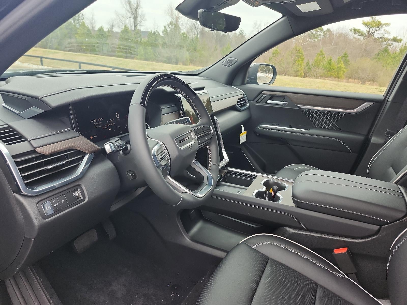 2026 GMC Acadia FWD Denali