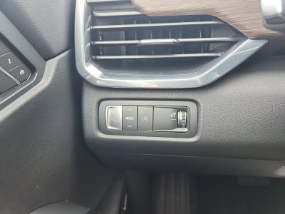 2026 GMC Acadia FWD Denali