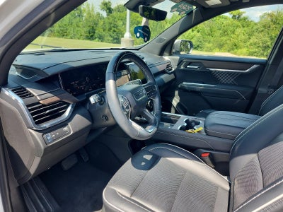 2024 GMC Acadia FWD Denali