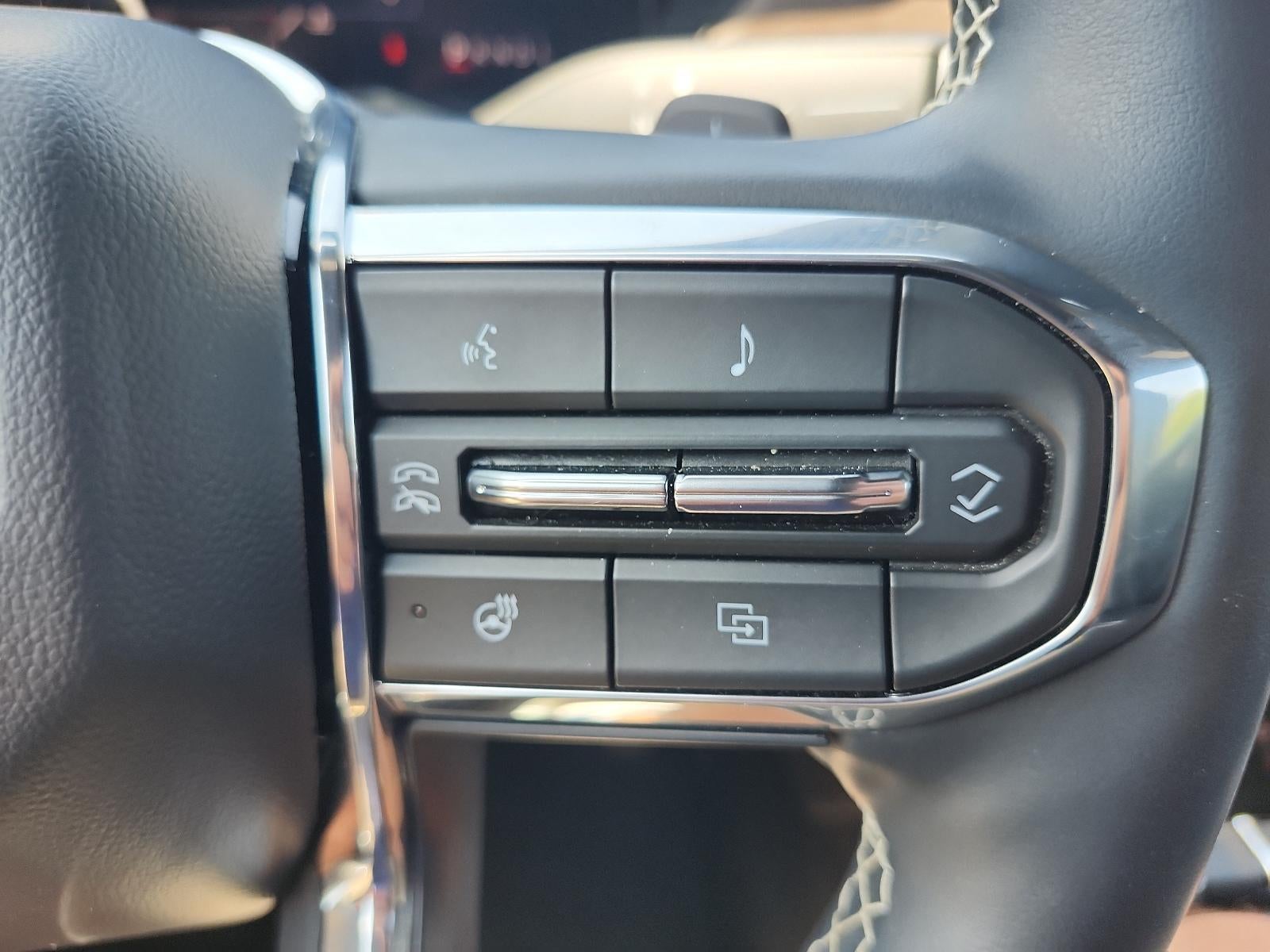 2024 GMC Acadia FWD Denali