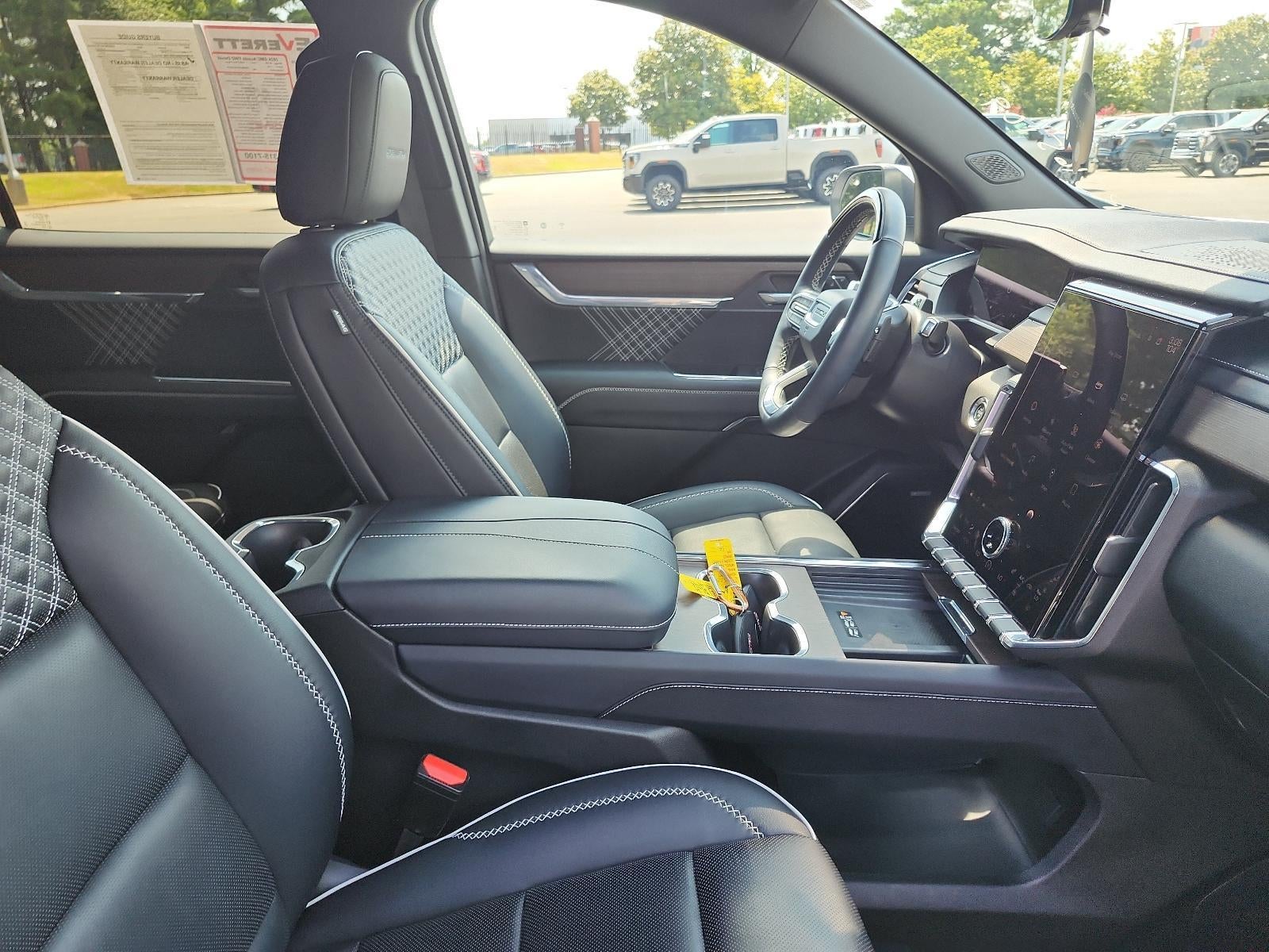 2024 GMC Acadia FWD Denali