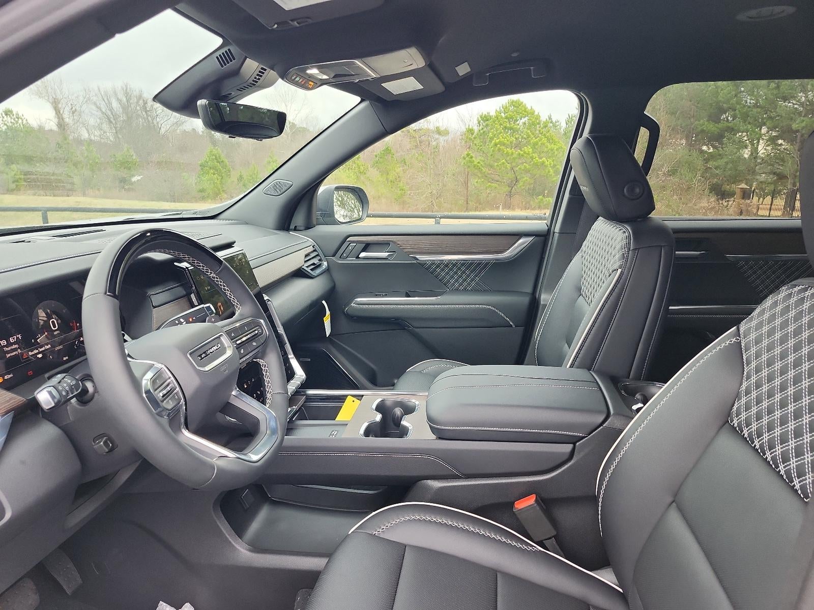 2026 GMC Acadia FWD Denali