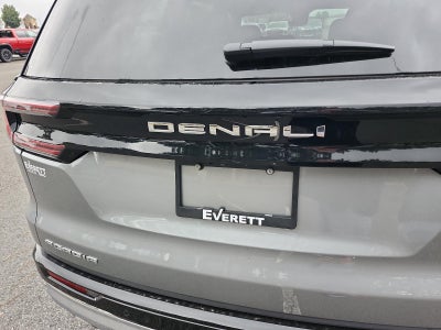 2026 GMC Acadia FWD Denali