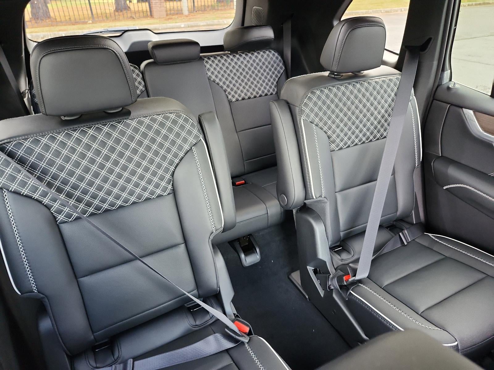 2026 GMC Acadia FWD Denali