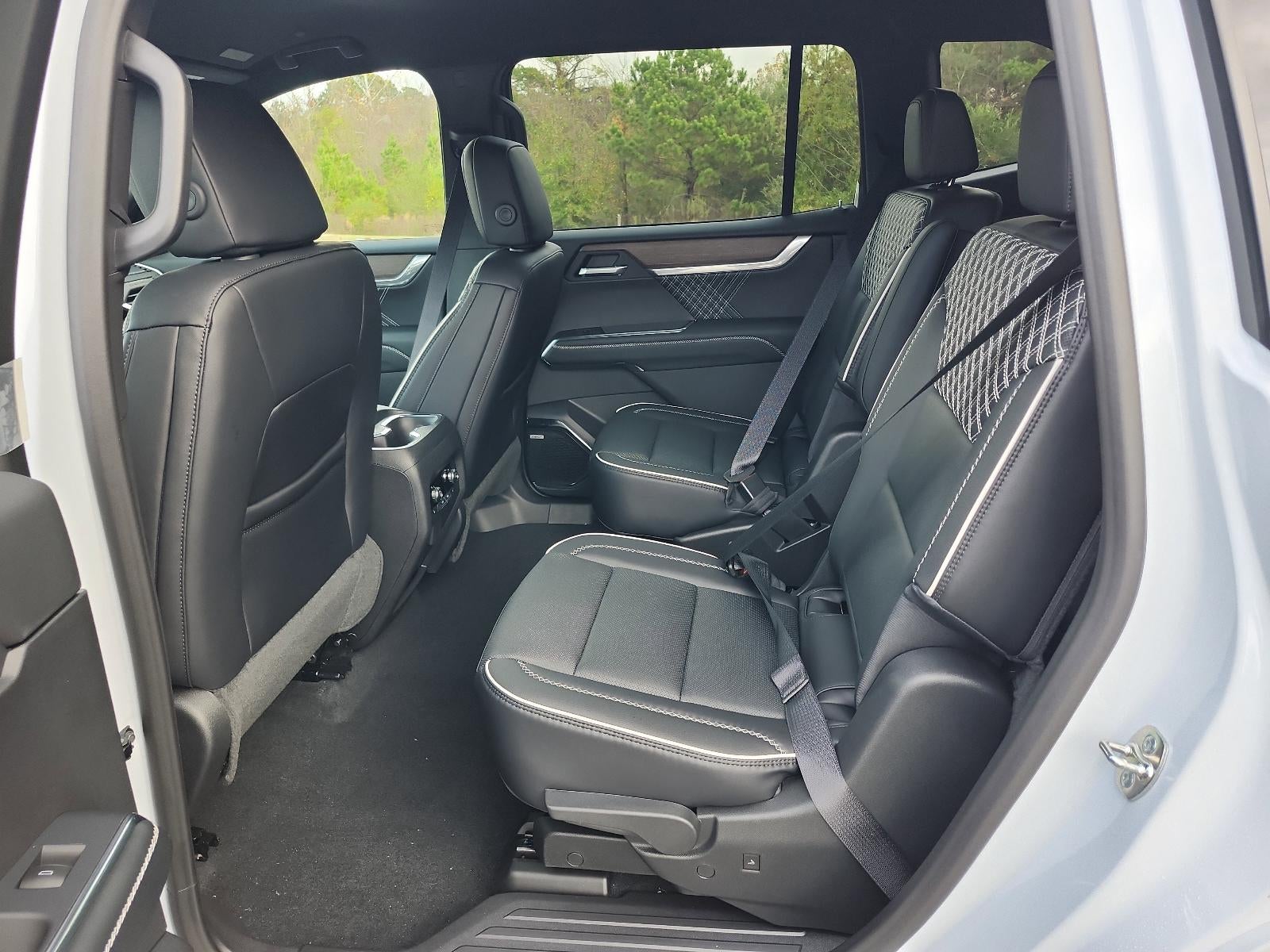 2026 GMC Acadia FWD Denali