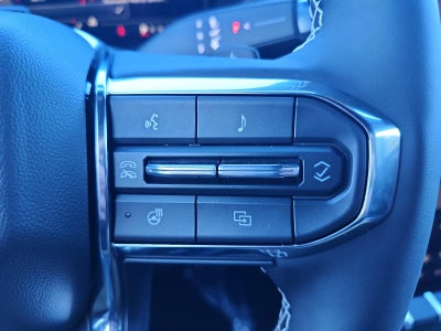 2026 GMC Acadia FWD Denali