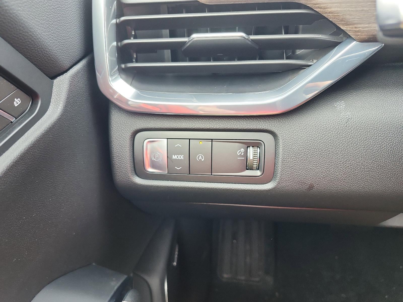 2026 GMC Acadia FWD Denali