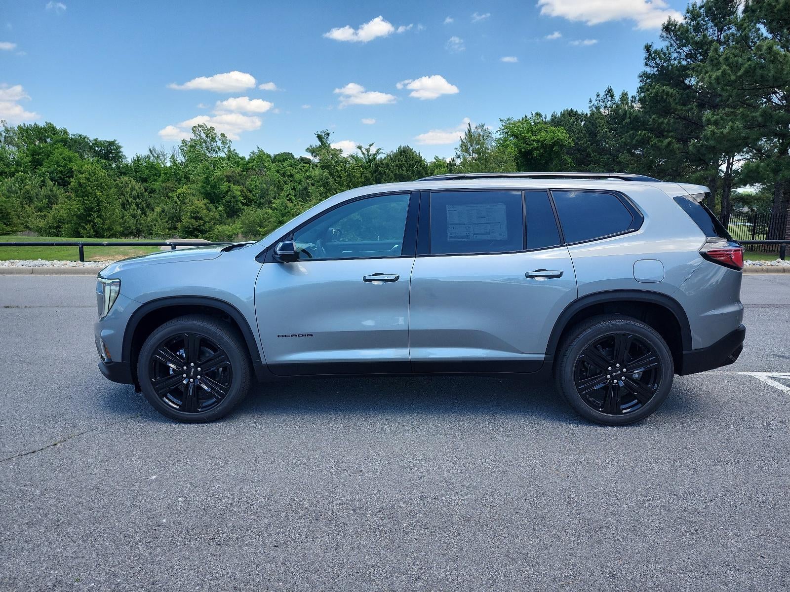 2026 GMC Acadia AWD Elevation